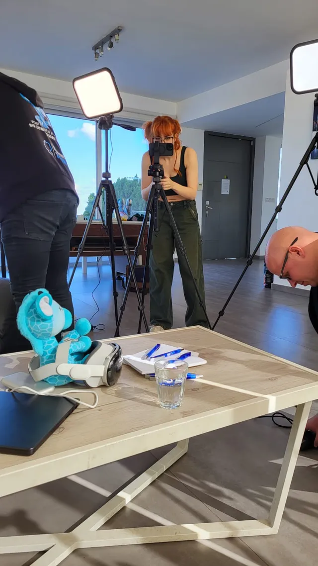 Das Team beim Content-Dreh während der Workation auf Zypern